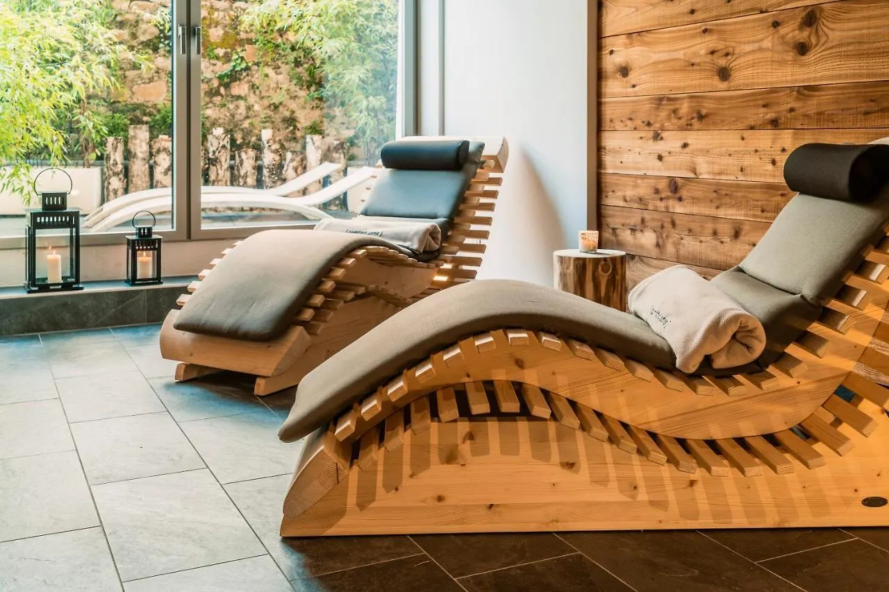****  Suites Hotel Astor Belluno Itália